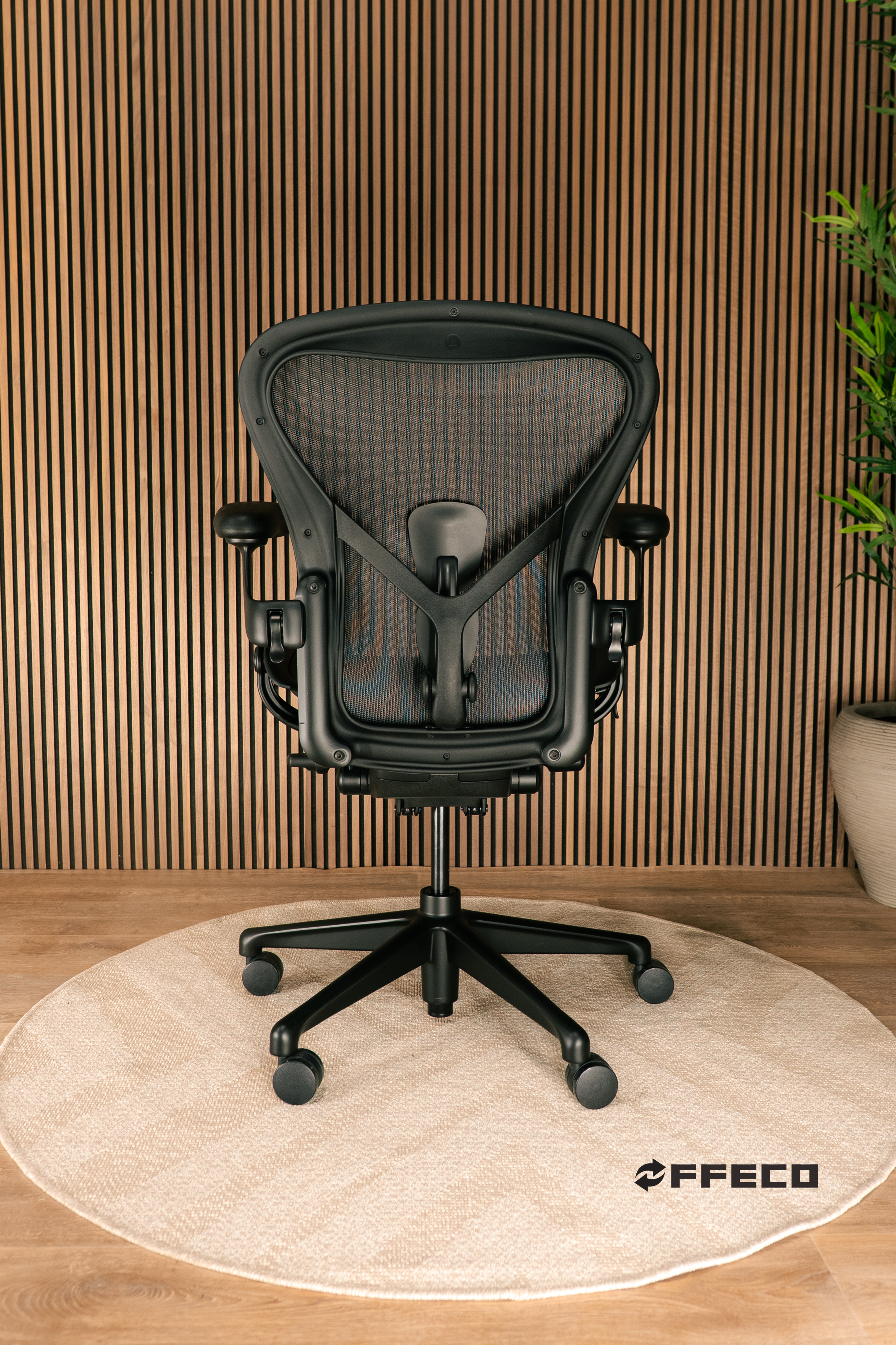 Herman Miller Aeron Remastered Onyx Offerta primaverile